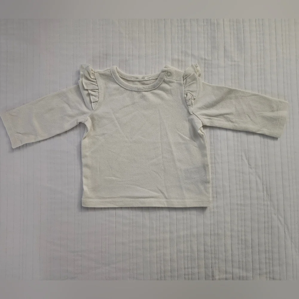 Cat & Jack Cream Long Sleeve Ruffle Top
